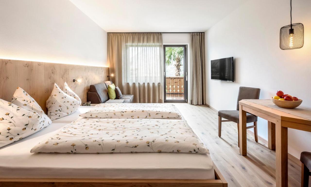 Pension Appartment Hecherhof Мерано Екстер'єр фото